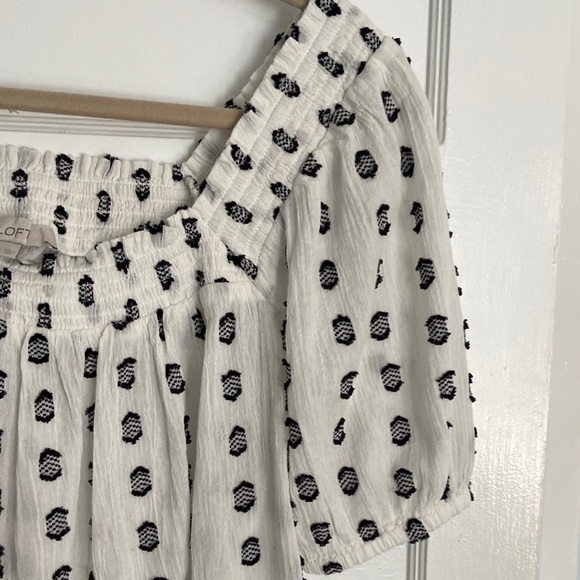 Loft White  and Black Patterned Women's Top - Picture 4 of 10
